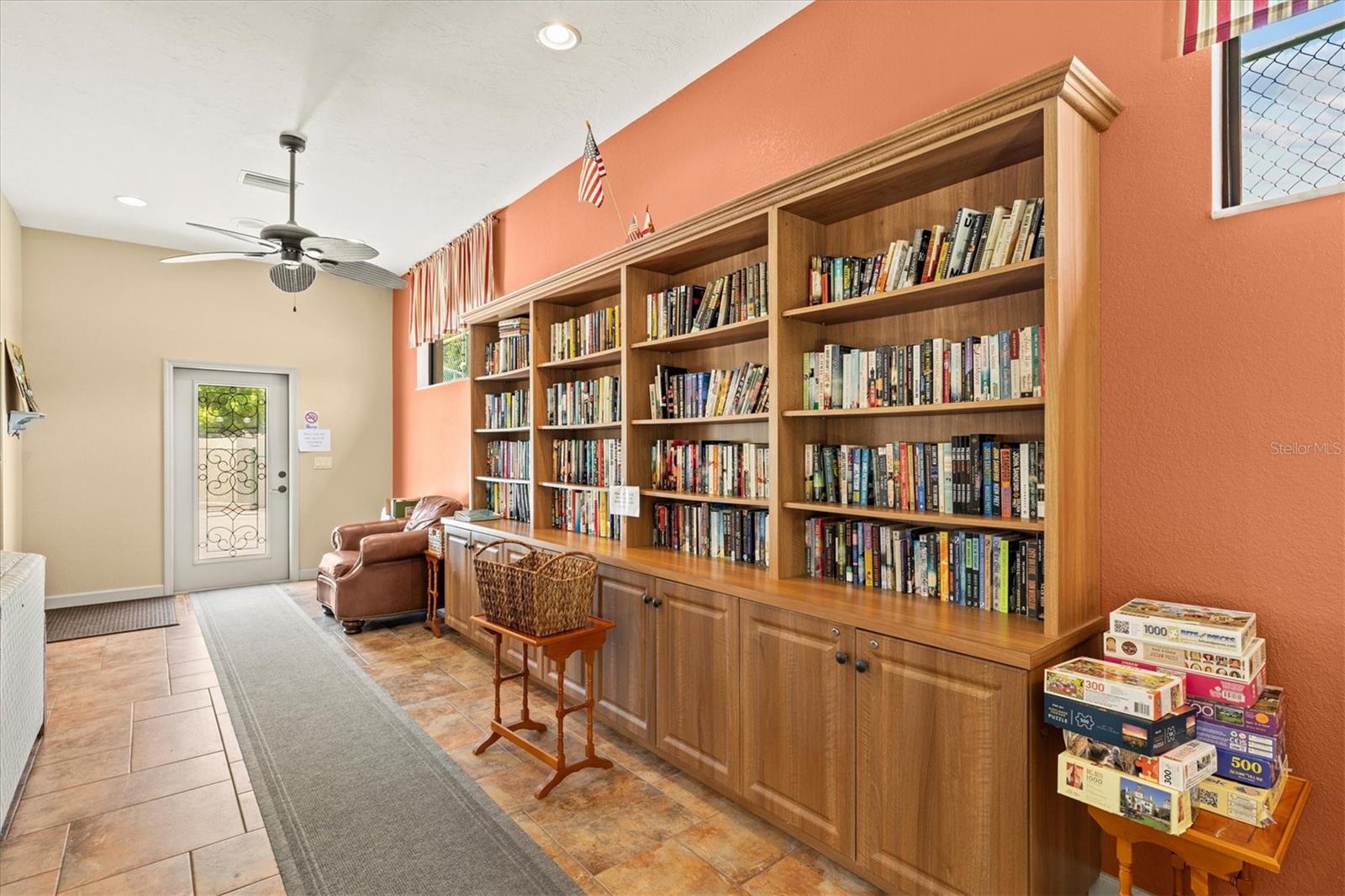 Image 52 of 65 For 4612 Park Lake Terrace N