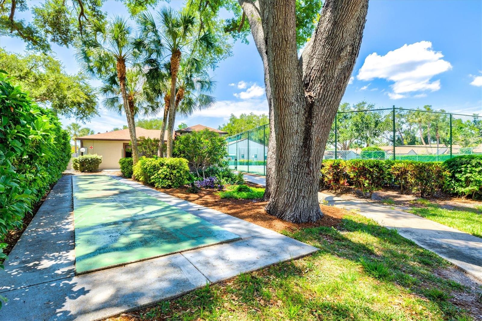 Image 53 of 65 For 4612 Park Lake Terrace N