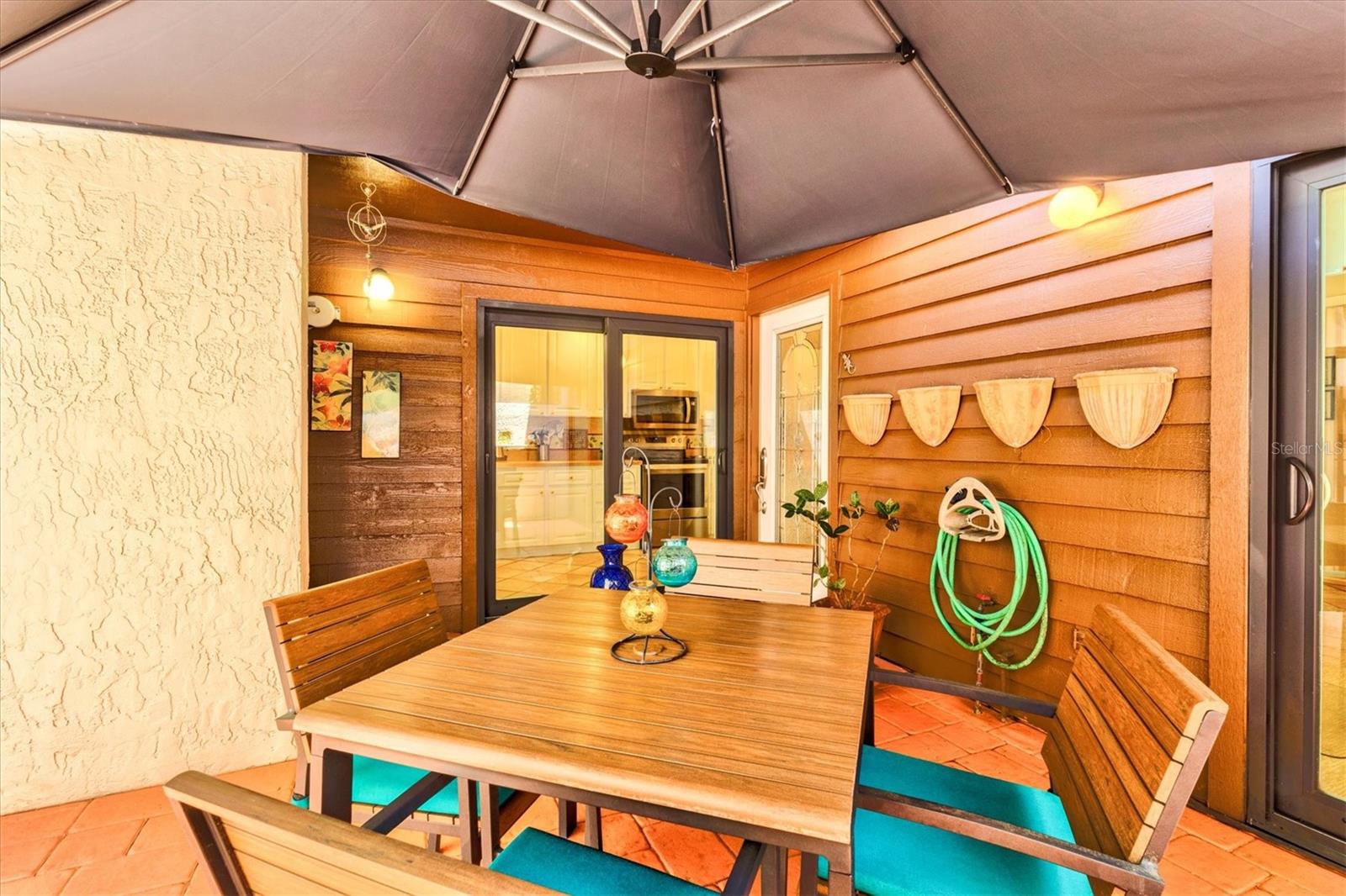 Image 7 of 65 For 4612 Park Lake Terrace N