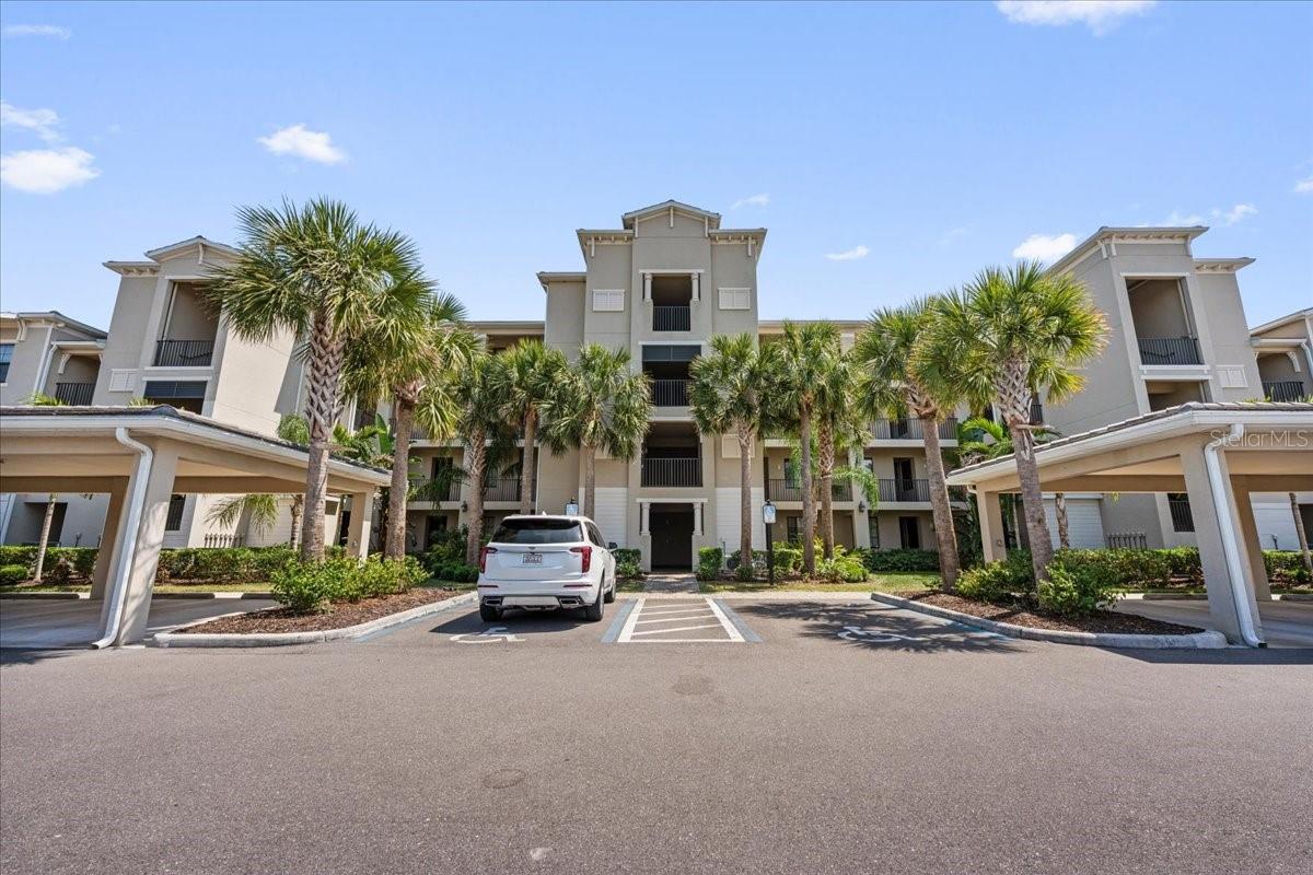 Image 2 of 23 For 18114 Gawthrop Drive 304