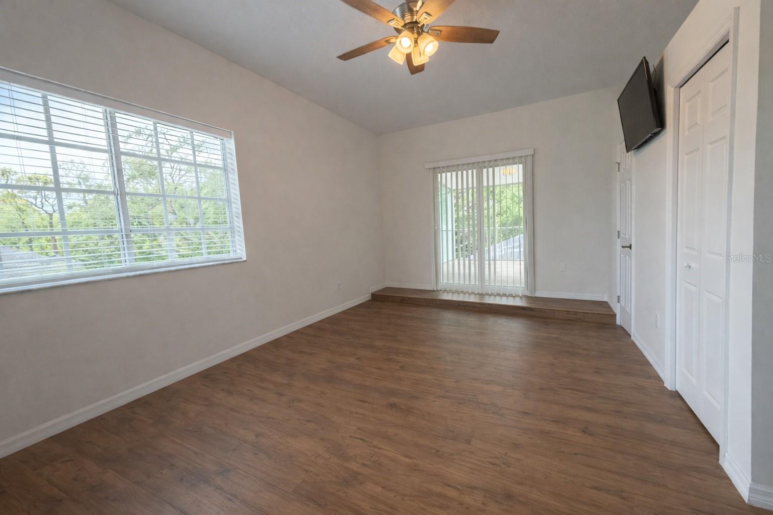 Image 19 of 43 For 2966 Post Rock Court