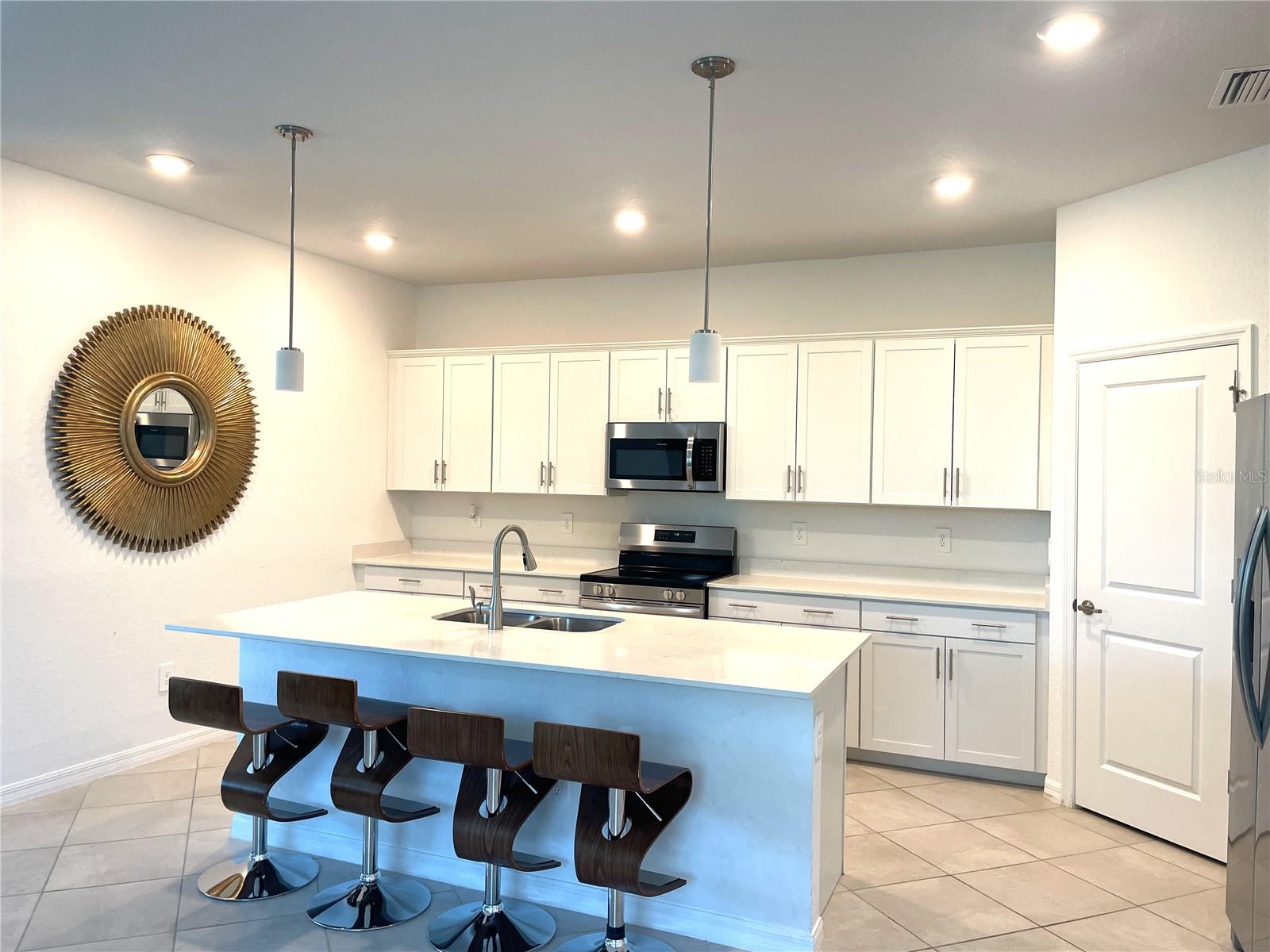 Image 4 of 26 For 11141 Pinot Drive
