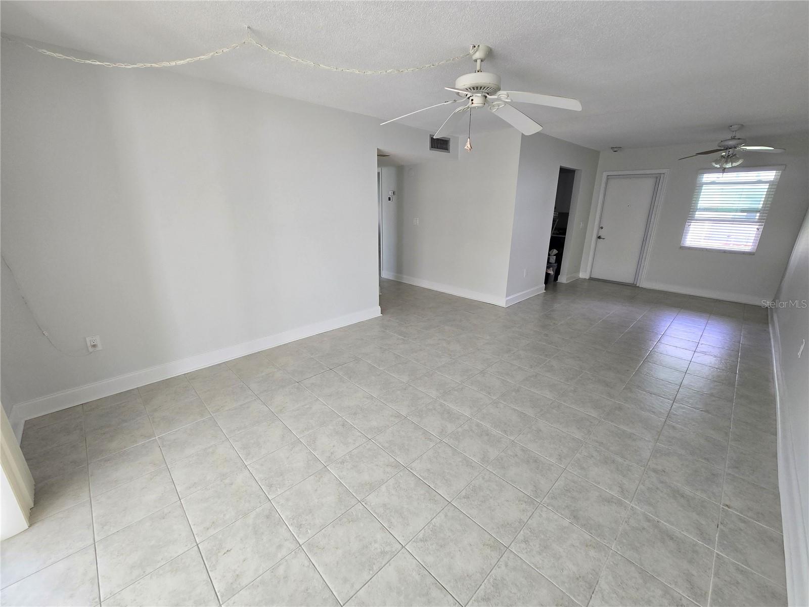 Image 4 of 22 For 611 Gulf Drive N C15