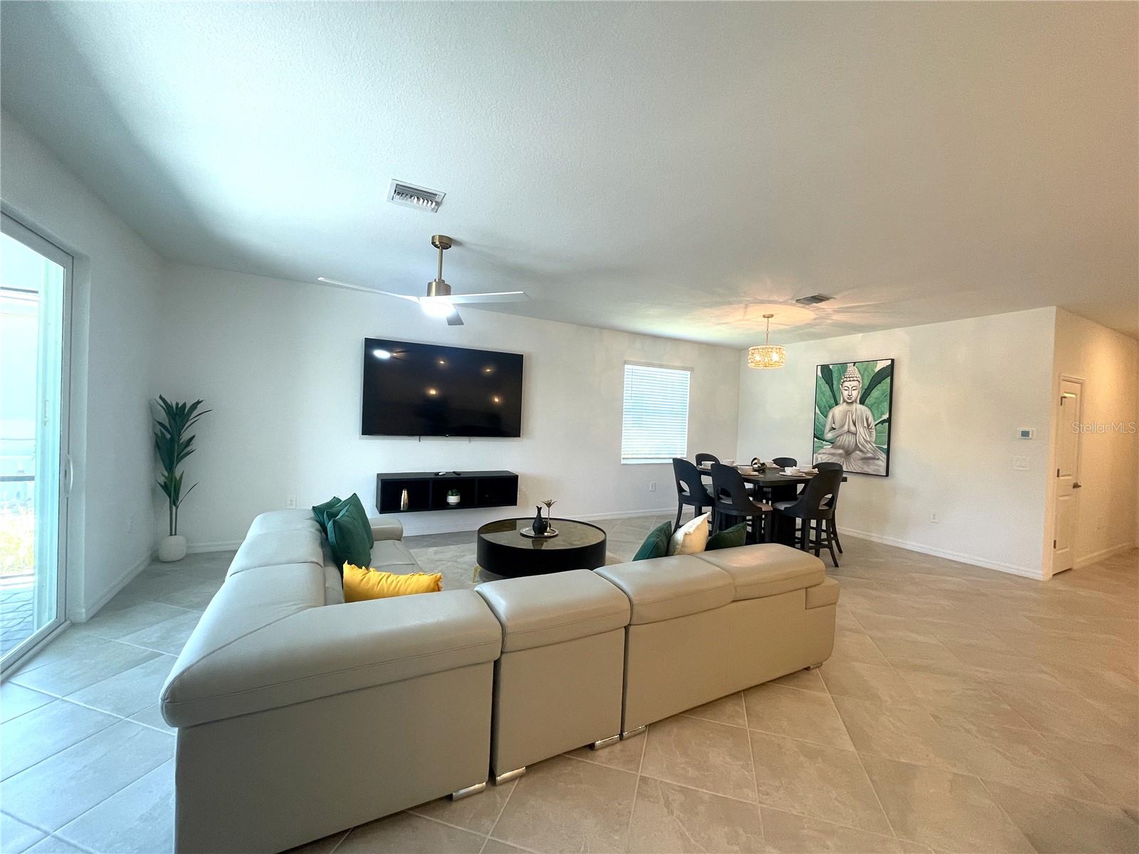 Image 12 of 35 For 11308 Pinot Drive