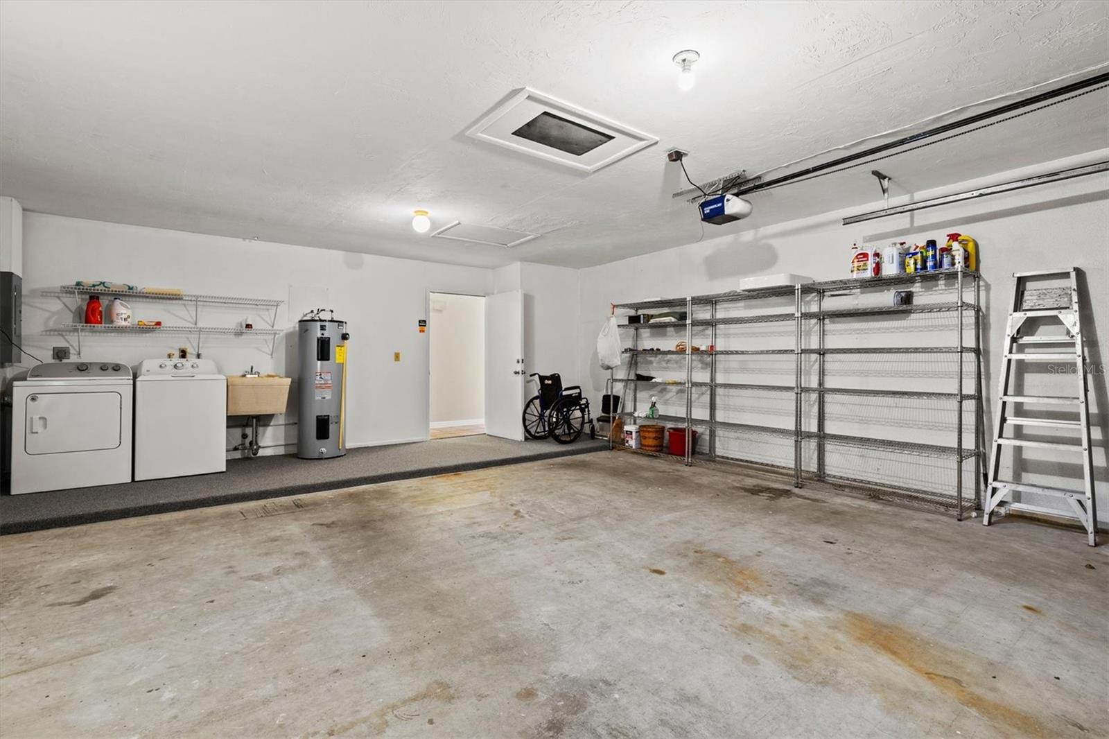 Image 41 of 91 For 6533 Bowline Drive