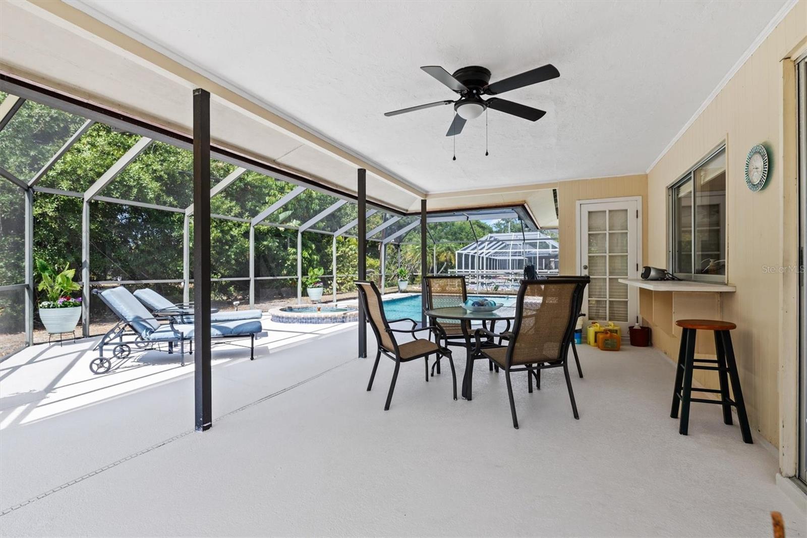 Image 42 of 91 For 6533 Bowline Drive