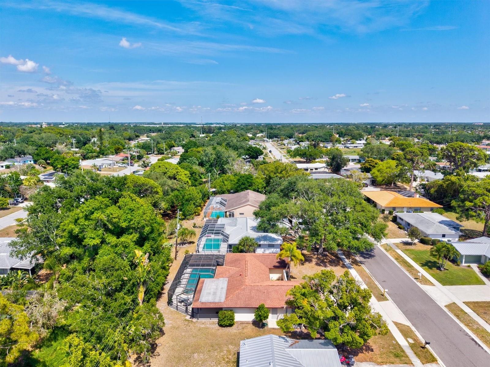 Image 61 of 91 For 6533 Bowline Drive