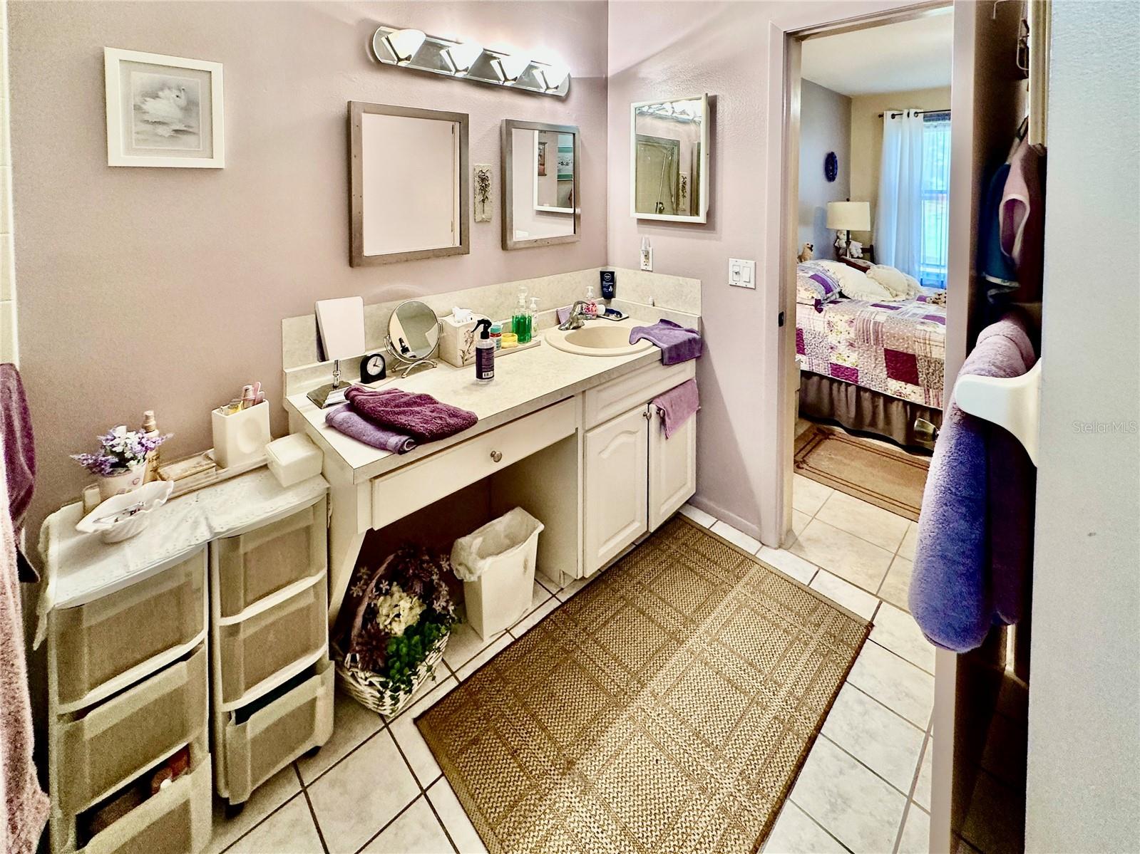Image 21 of 52 For 3332 Tallywood Court 7086