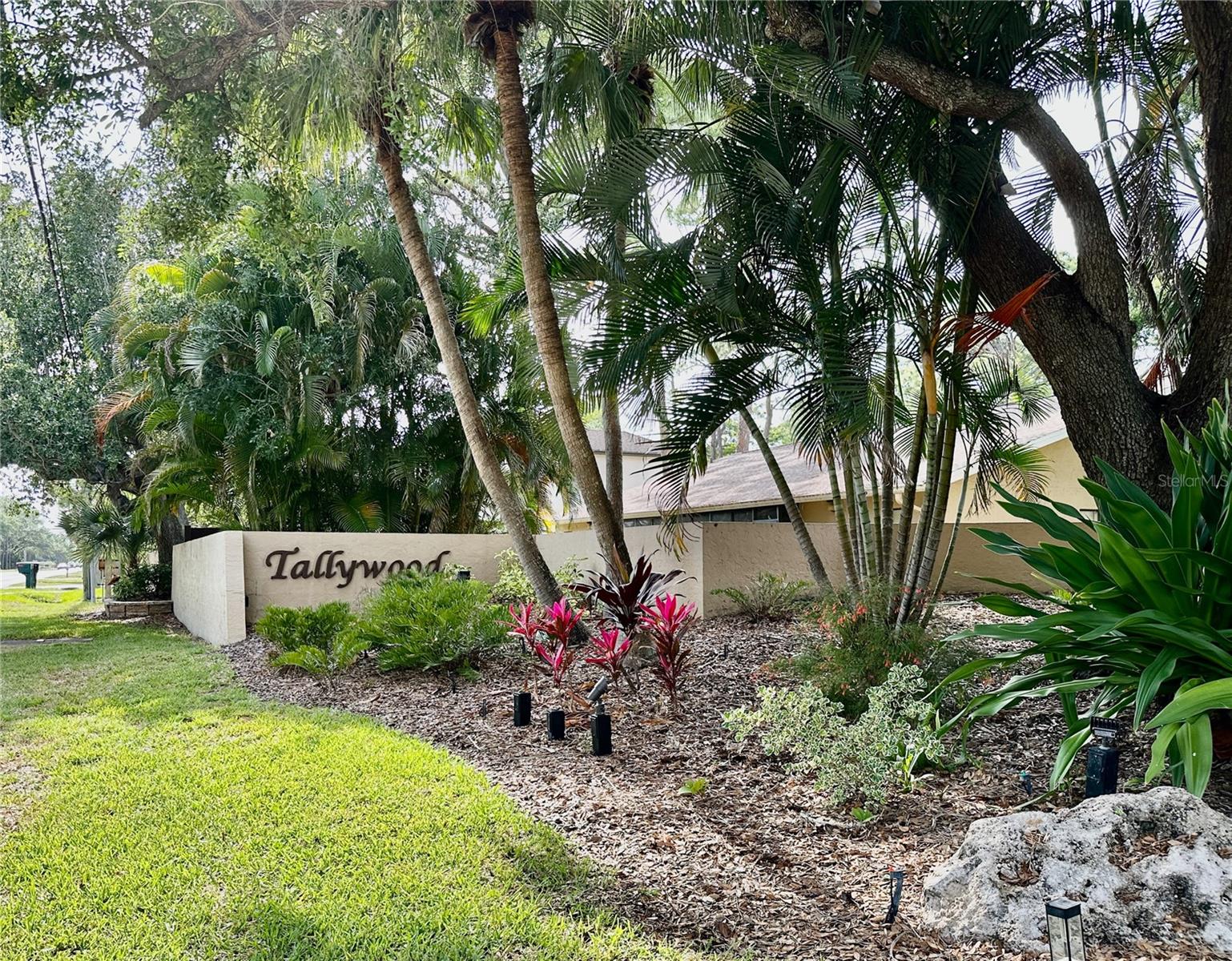 Image 49 of 52 For 3332 Tallywood Court 7086