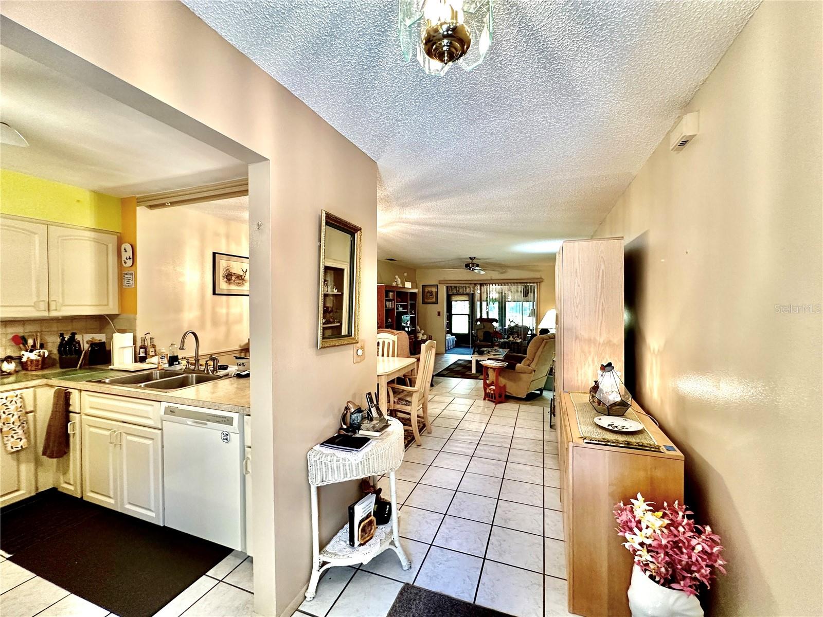 Image 5 of 52 For 3332 Tallywood Court 7086