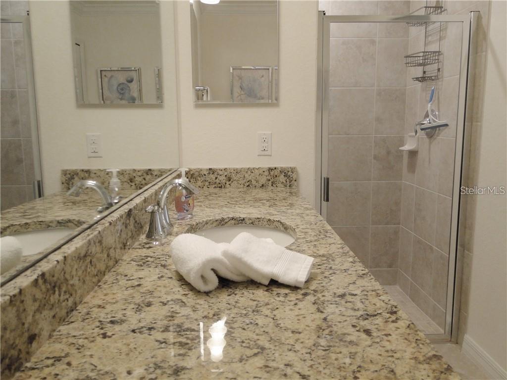 Image 17 of 39 For 16804 Vardon Terrace 105