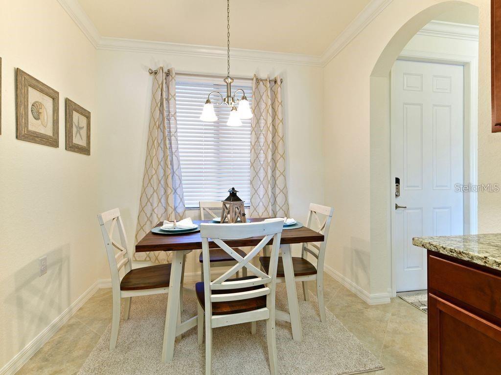 Image 6 of 39 For 16804 Vardon Terrace 105
