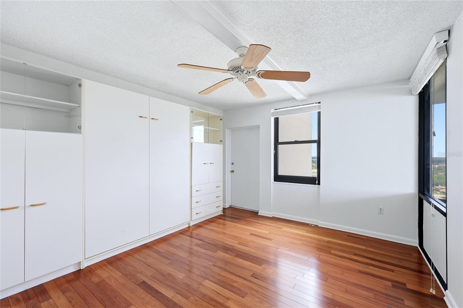 Image 25 of 46 For 770 Palm Avenue 1501