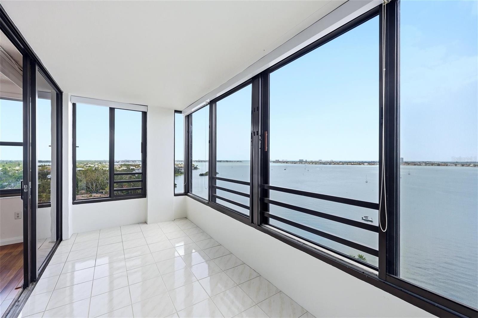 Image 32 of 46 For 770 Palm Avenue 1501