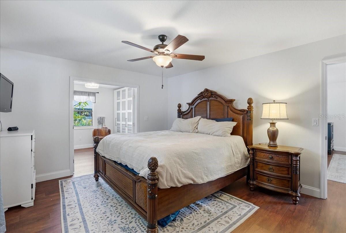 Image 29 of 72 For 4503 4th Avenue Drive E