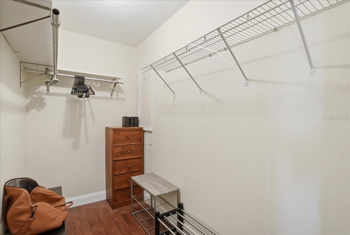 Image 34 of 72 For 4503 4th Avenue Drive E