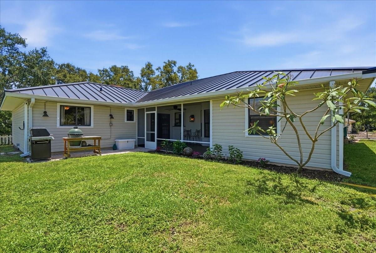 Image 47 of 72 For 4503 4th Avenue Drive E