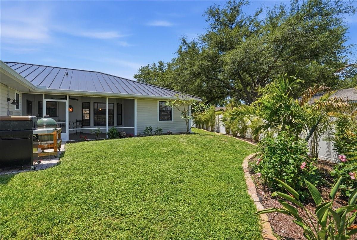 Image 49 of 72 For 4503 4th Avenue Drive E