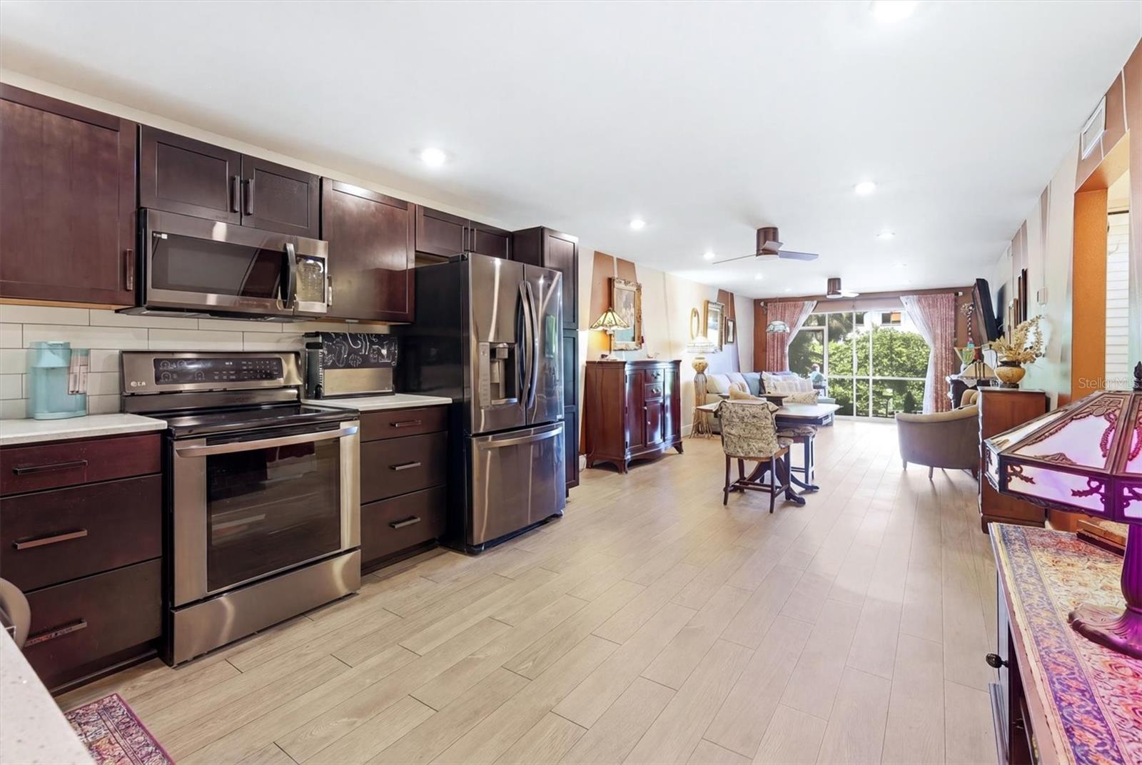 Image 17 of 43 For 1650 Pine Tree Lane 103