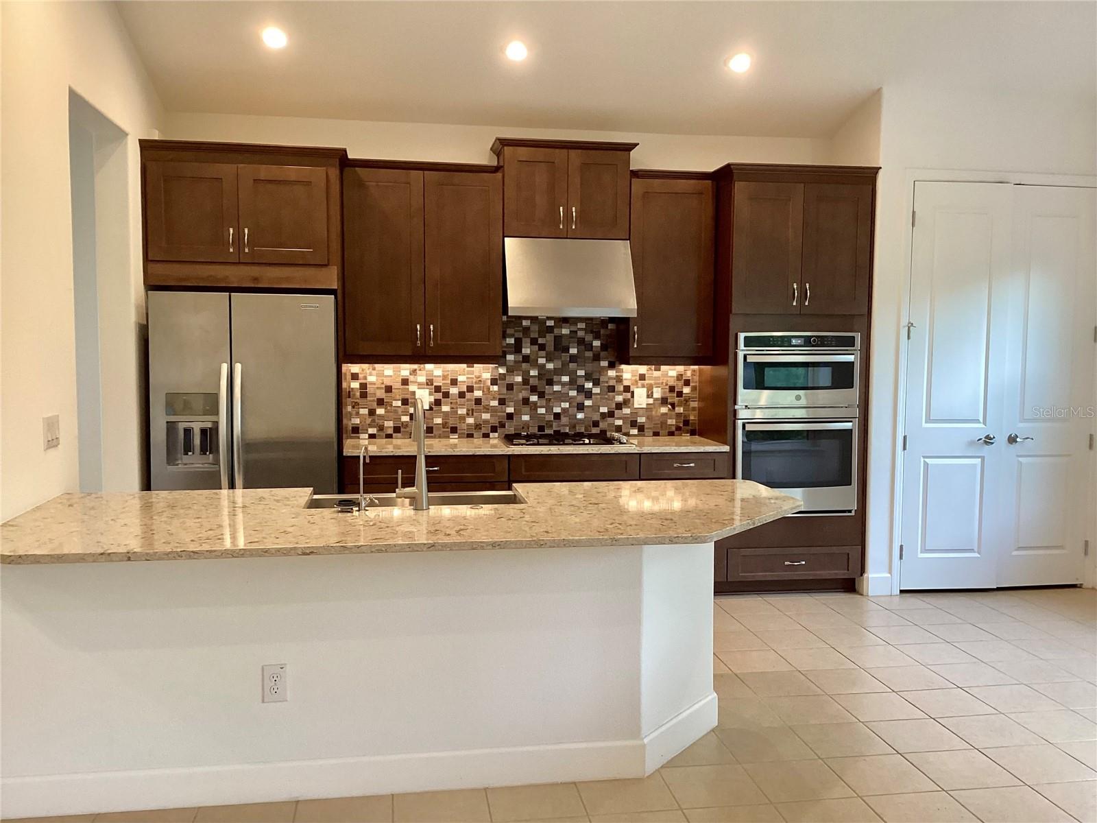 Image 5 of 17 For 10705 Fieldstone Drive