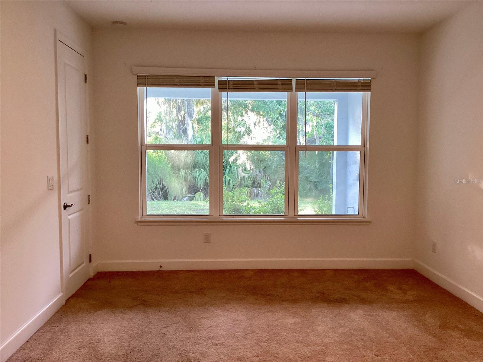 Image 6 of 17 For 10705 Fieldstone Drive