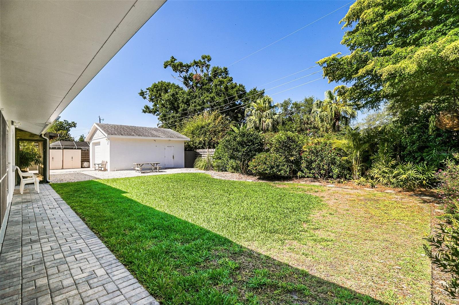 Image 32 of 41 For 2747 Jefferson Circle