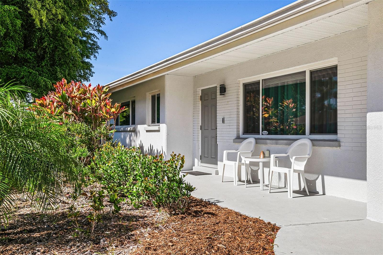 Image 4 of 41 For 2747 Jefferson Circle