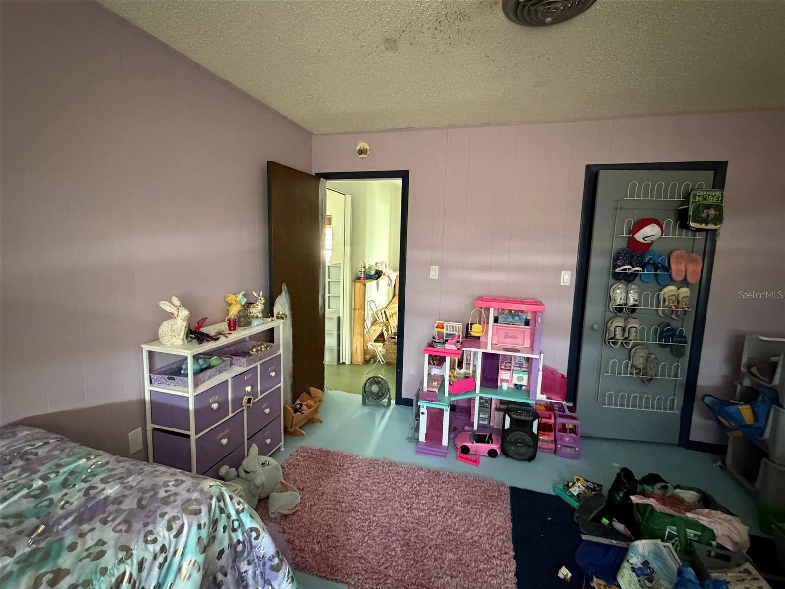 Image 22 of 24 For 1500 Rossanne Place