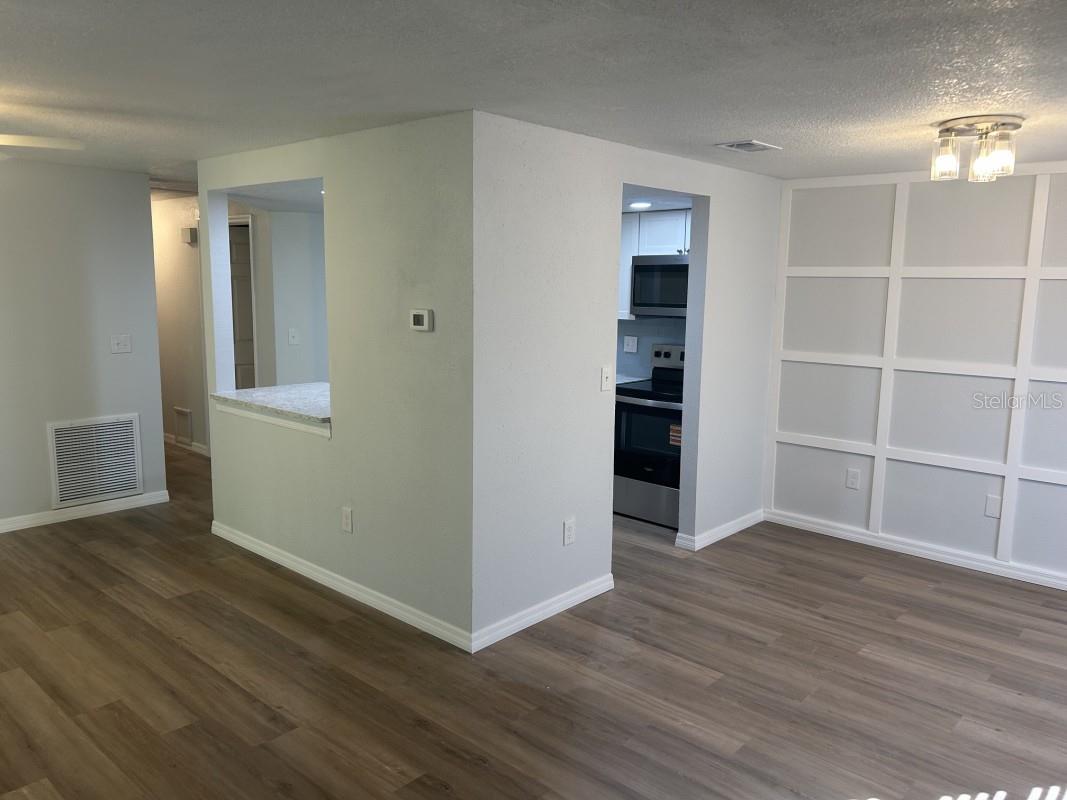 Image 2 of 7 For 121 Loblolly Court C