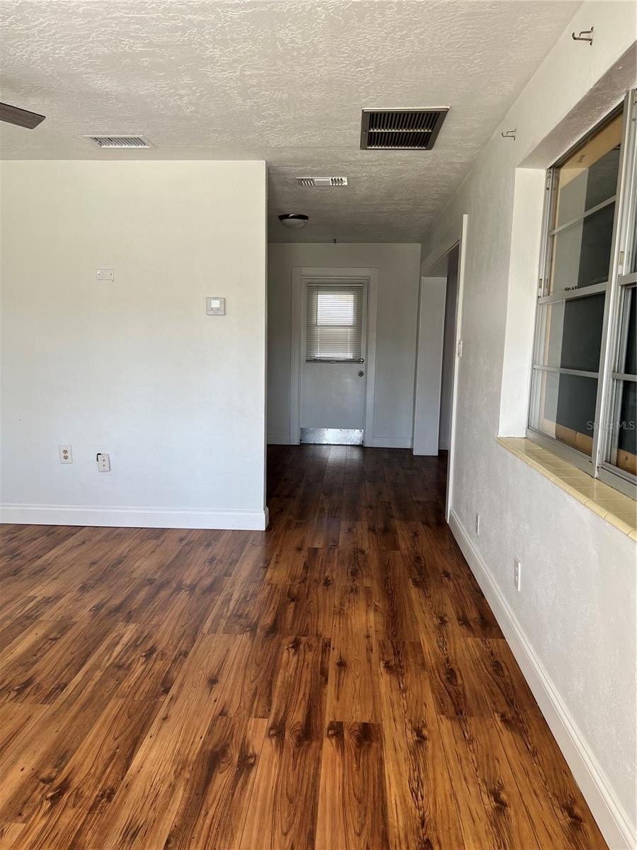 Image 6 of 24 For 3112 Savoy Way