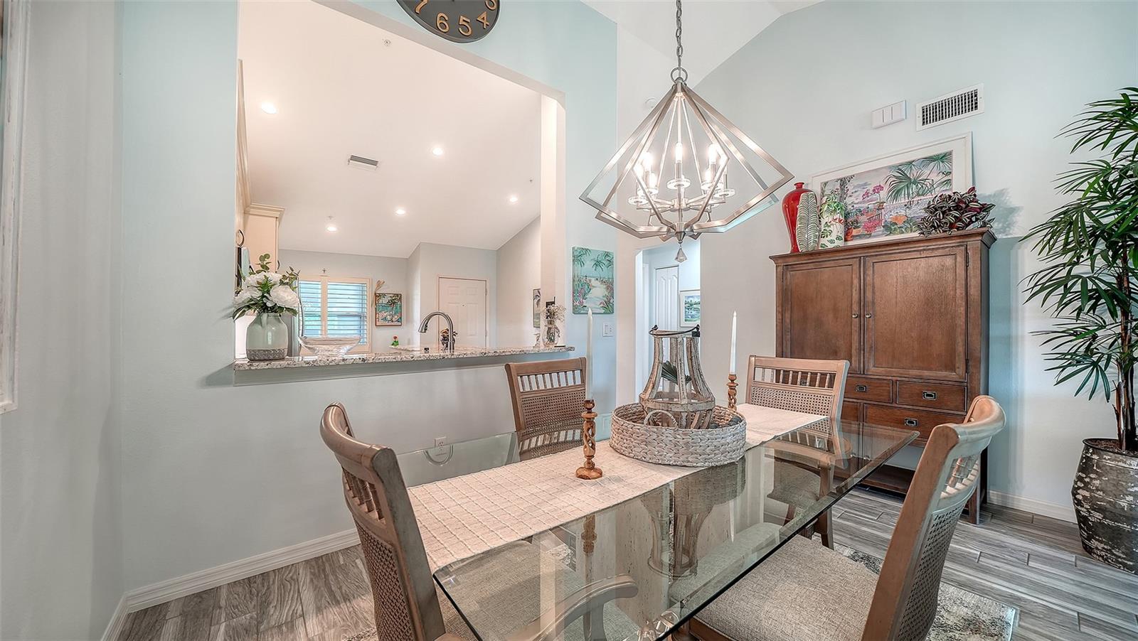 Image 17 of 70 For 8750 Olde Hickory Avenue 9305