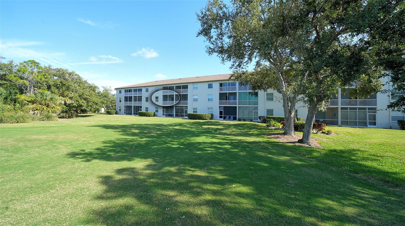 Image 33 of 70 For 8750 Olde Hickory Avenue 9305