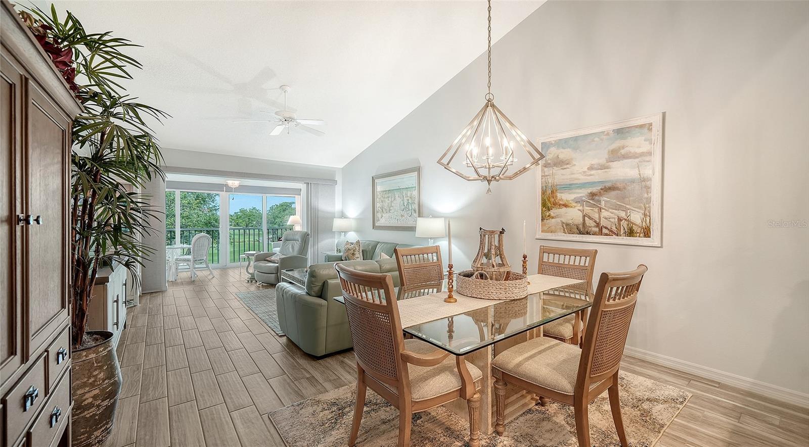 Image 4 of 70 For 8750 Olde Hickory Avenue 9305