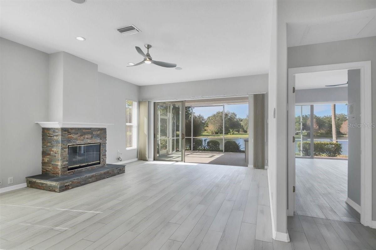 Image 3 of 19 For 6714 Hickory Hammock Circle