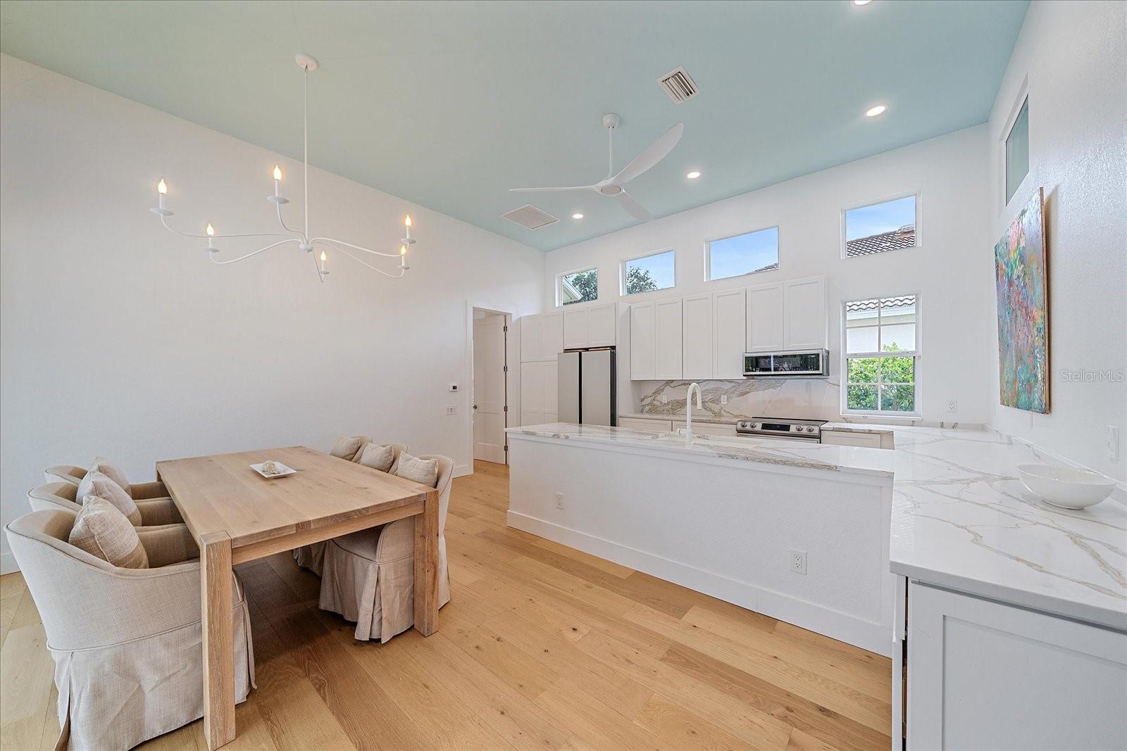 Image 18 of 85 For 7507 Ascot Court