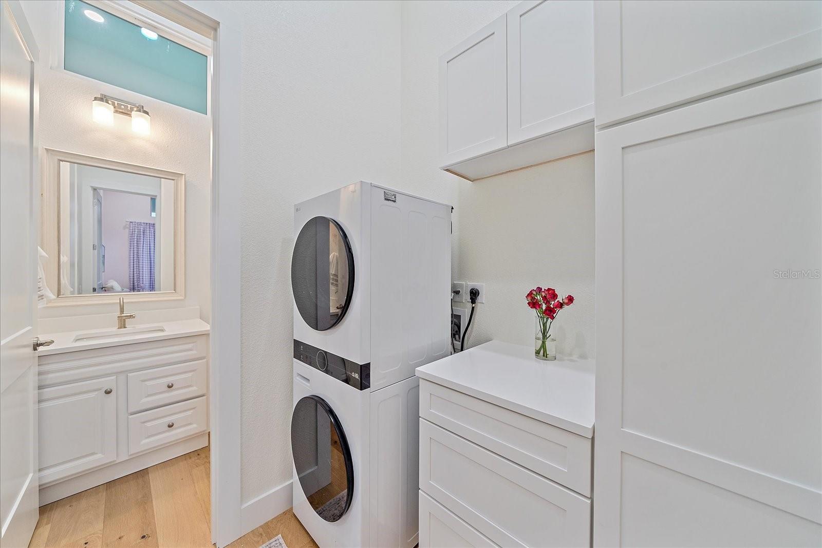 Image 37 of 85 For 7507 Ascot Court
