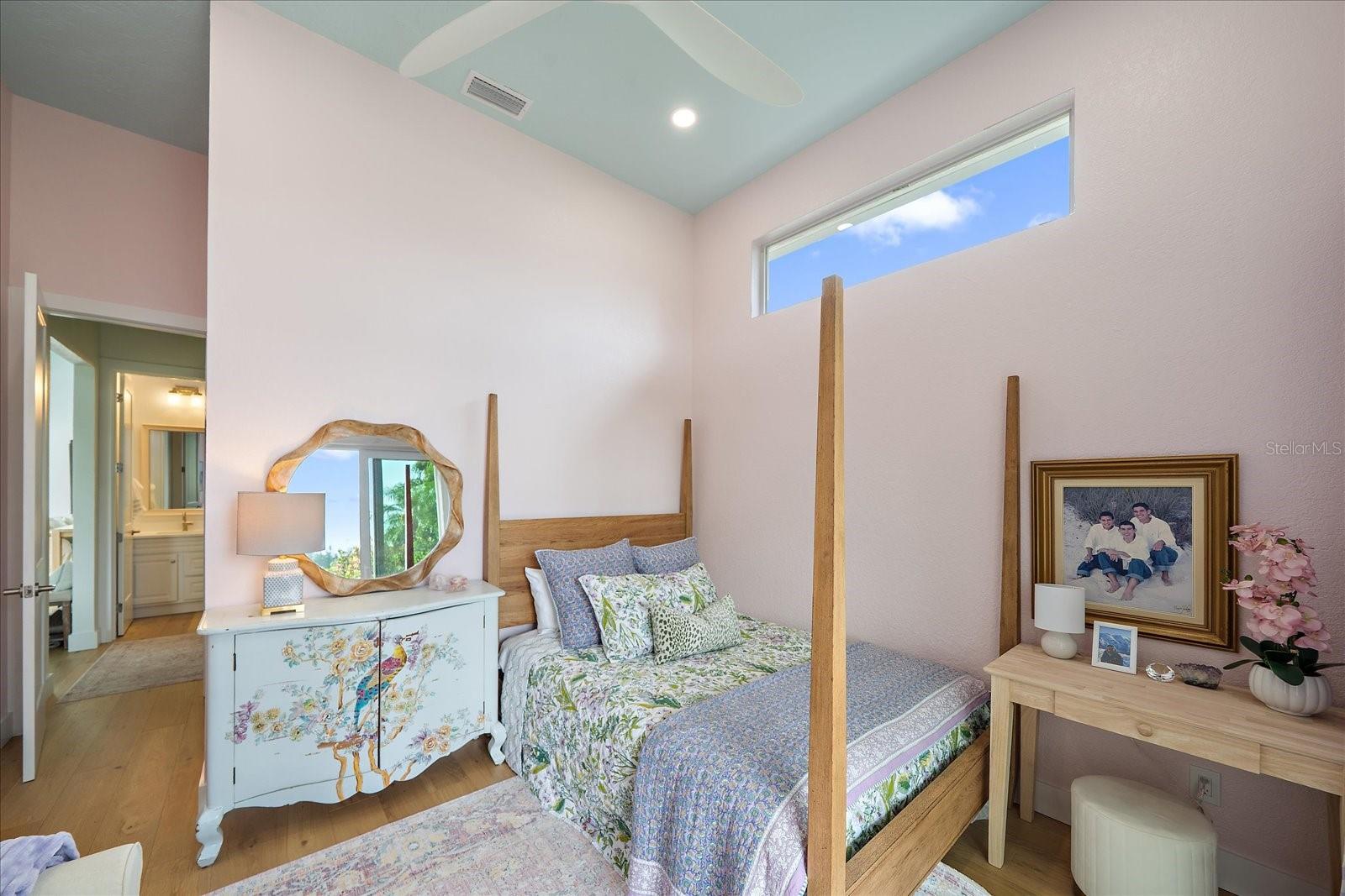 Image 41 of 85 For 7507 Ascot Court