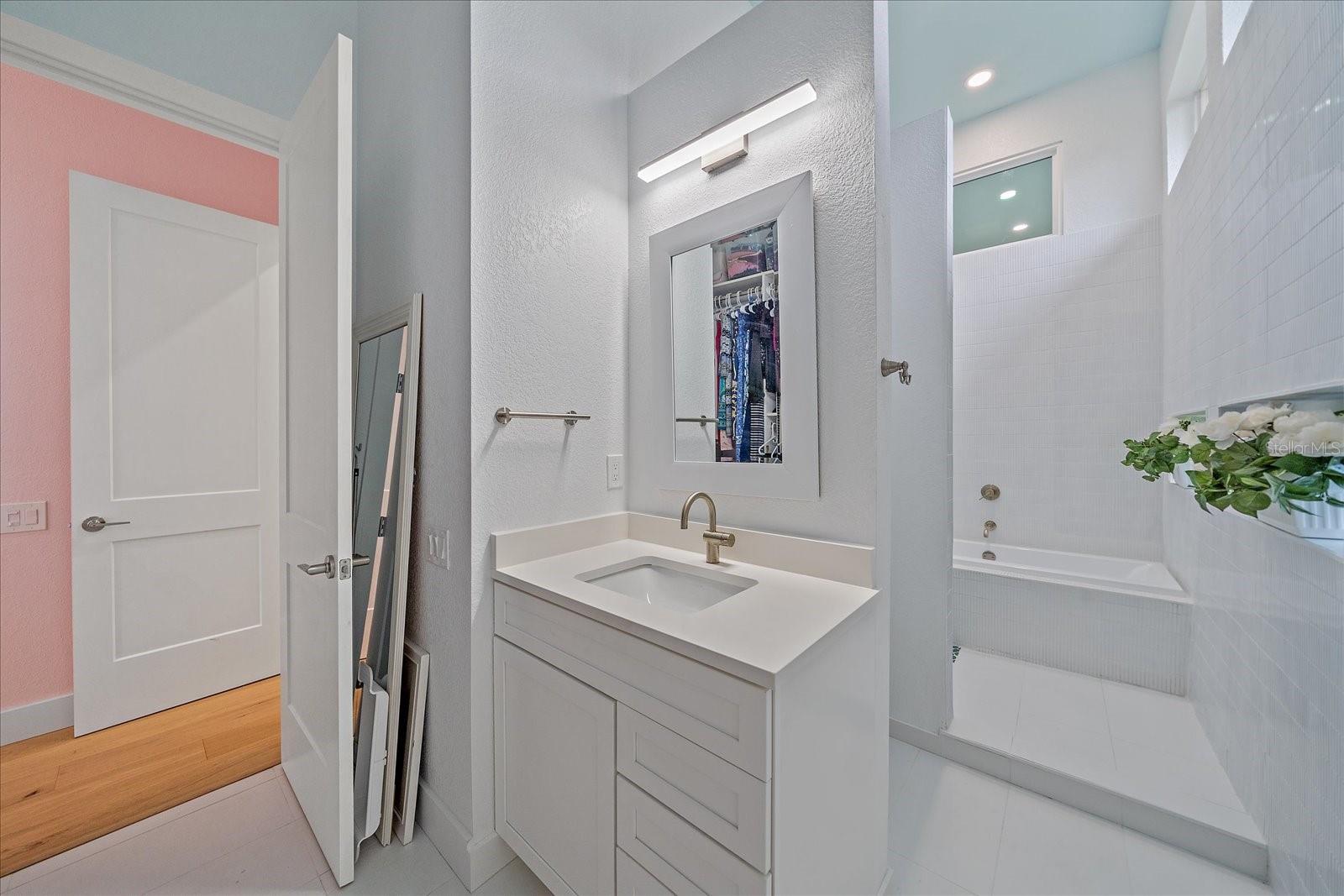 Image 58 of 85 For 7507 Ascot Court