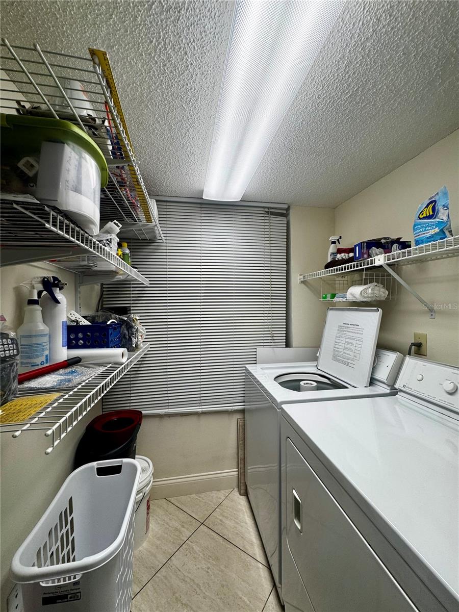 Image 19 of 38 For 4377 Longmeadow  7
