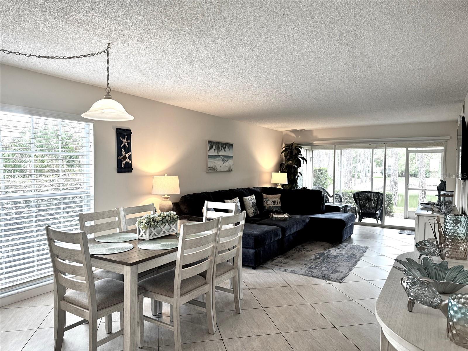 Image 6 of 38 For 4377 Longmeadow  7