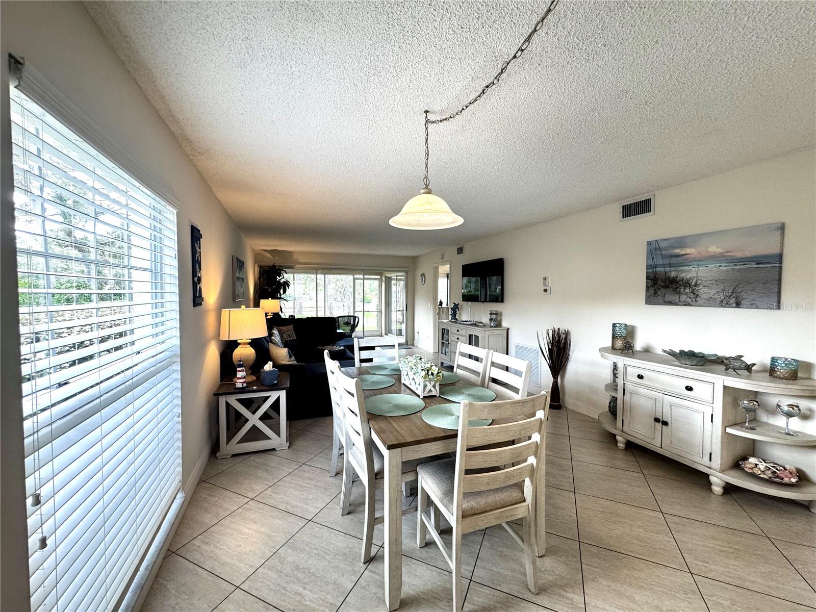 Image 8 of 38 For 4377 Longmeadow  7
