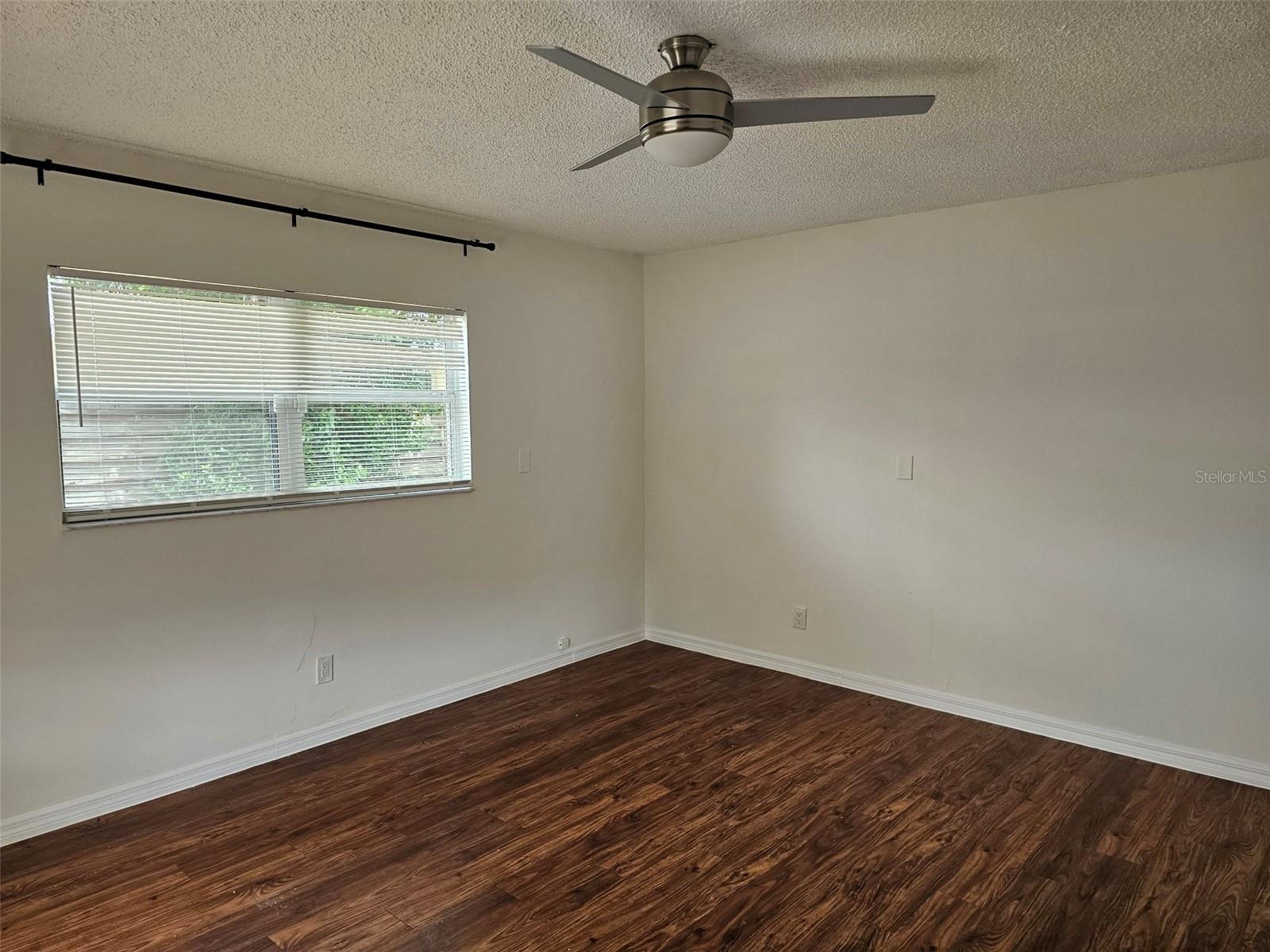 Image 14 of 26 For 7409 Manatee Street