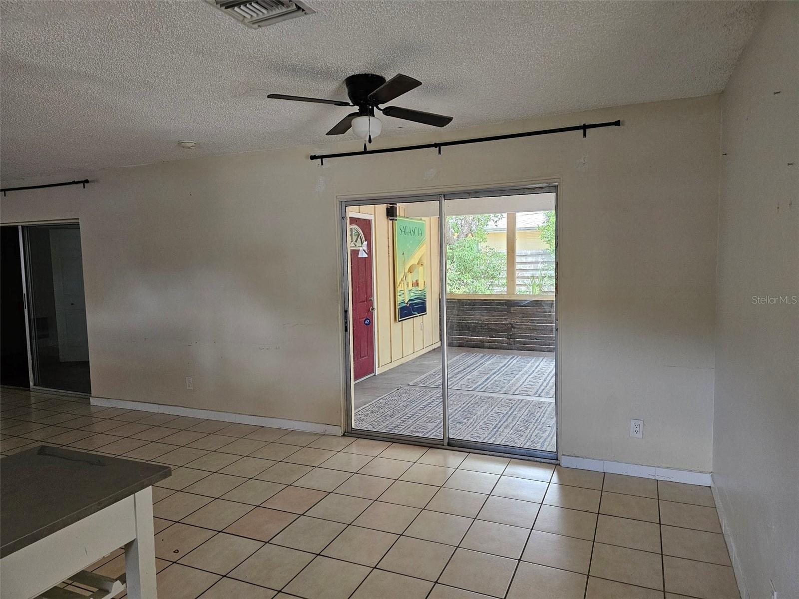 Image 5 of 26 For 7409 Manatee Street