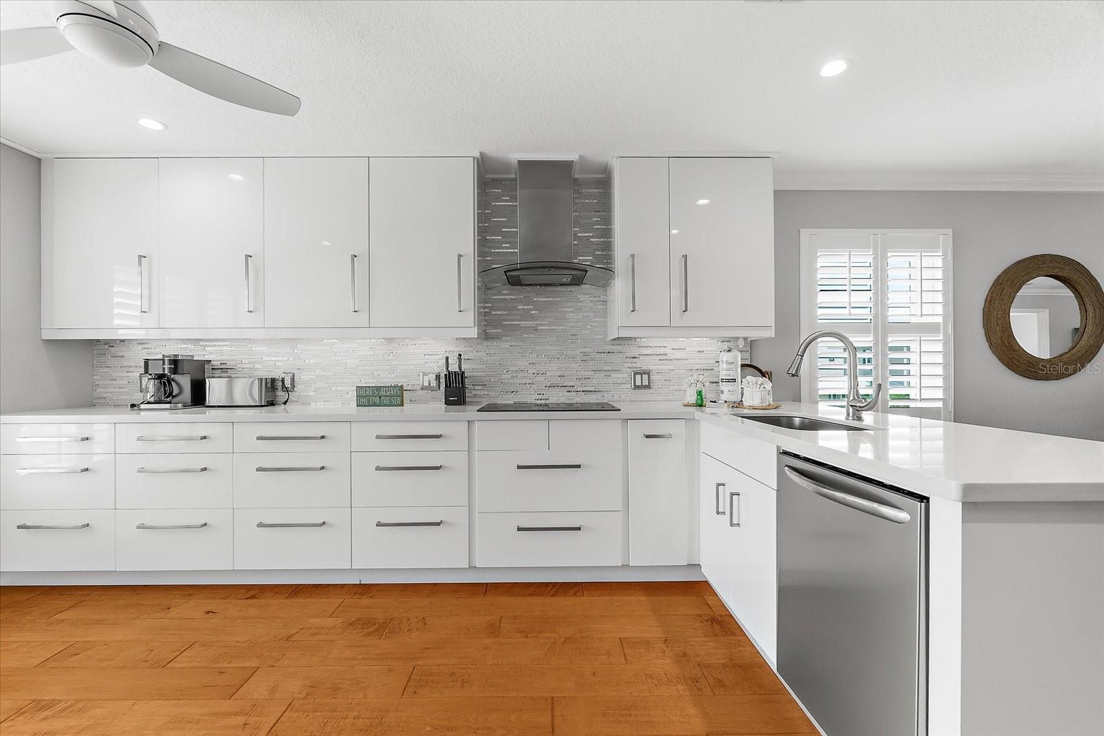 Image 15 of 73 For 2300 Avenue B