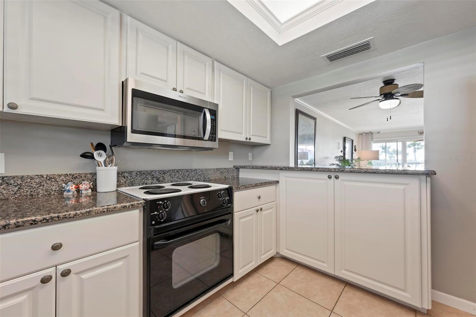 Image 13 of 28 For 711 Manatee Avenue