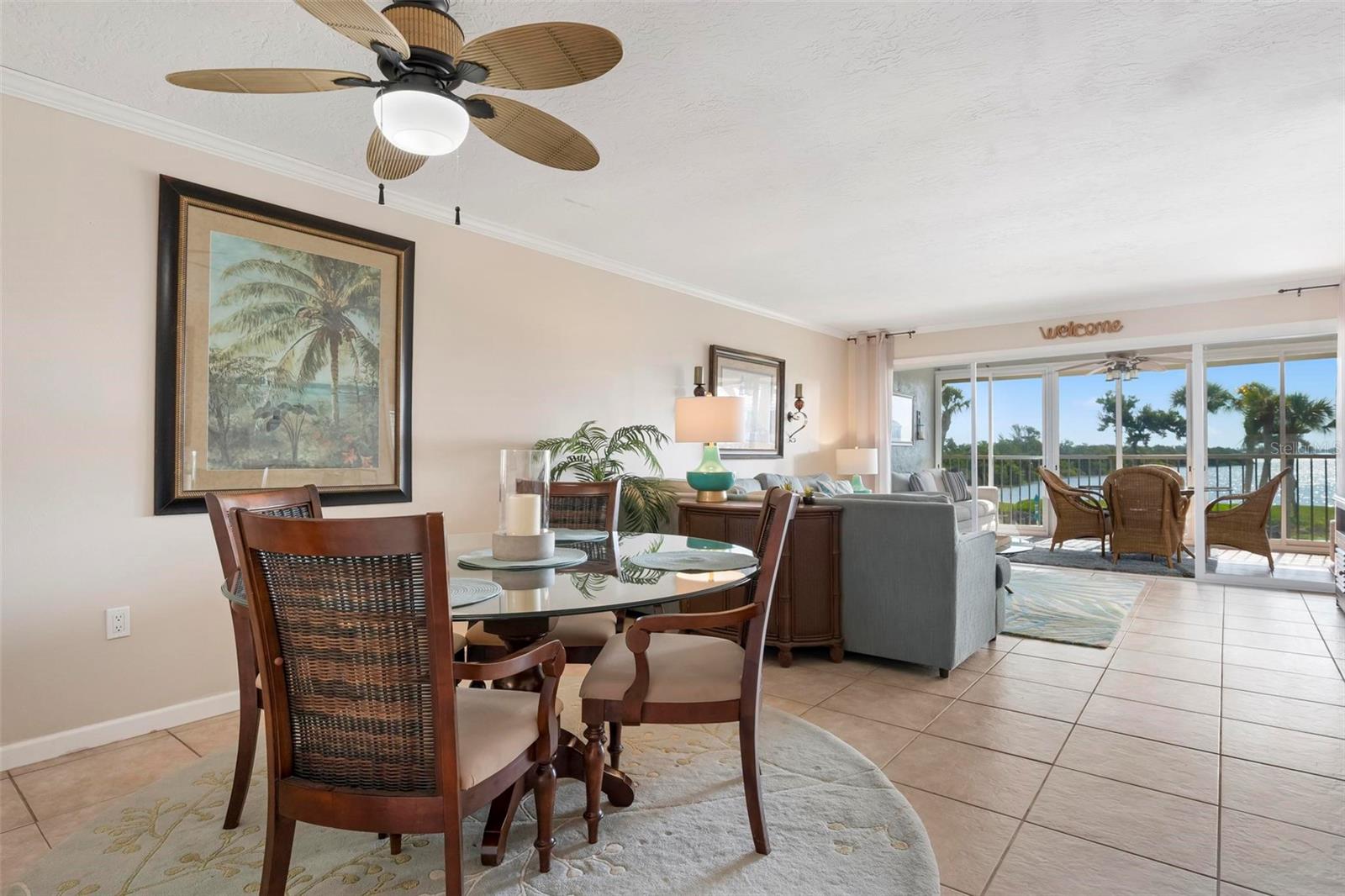 Image 3 of 28 For 711 Manatee Avenue