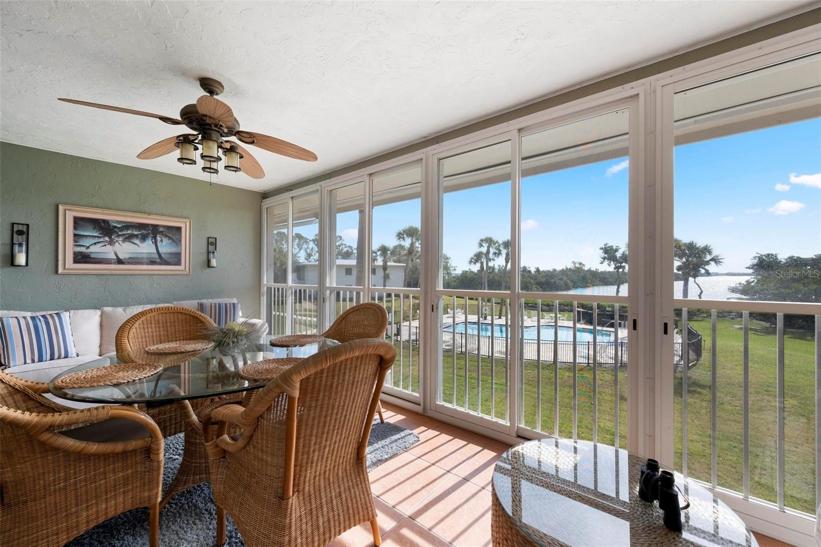 Image 9 of 28 For 711 Manatee Avenue