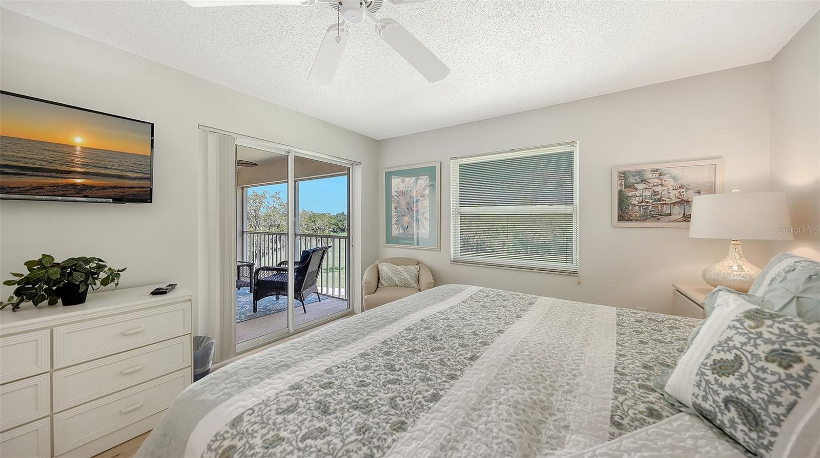 Image 25 of 63 For 8735 Olde Hickory Avenue 8308