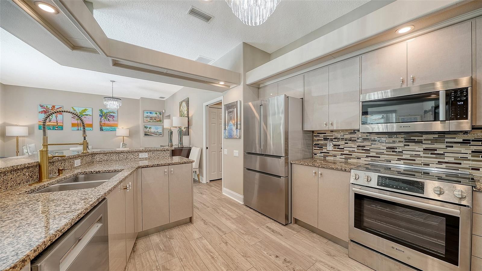 Image 14 of 51 For 6801 Erica Lane