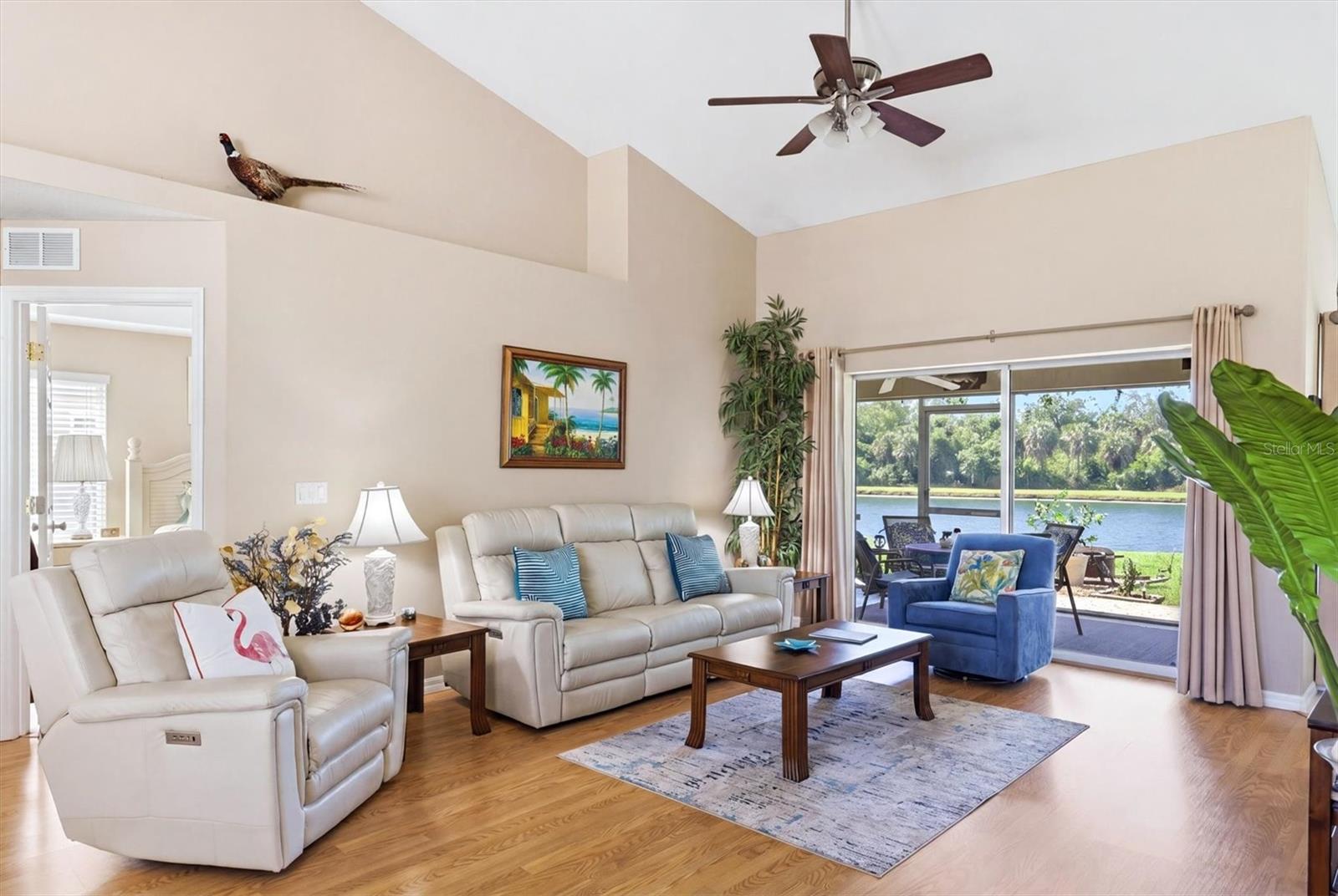 Image 10 of 44 For 3220 45th Avenue E